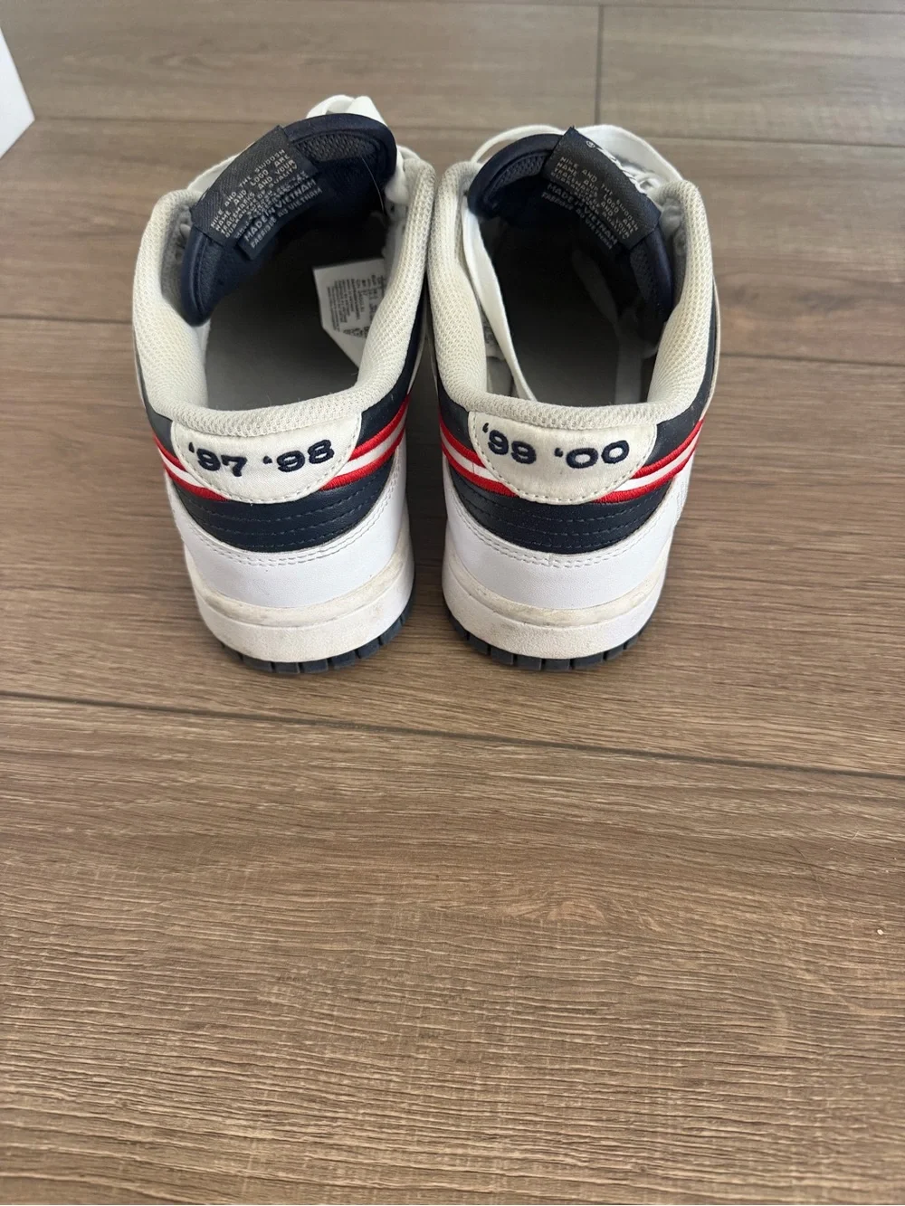 Nike Low-Top Sneakers - Navy, White & Red Trim